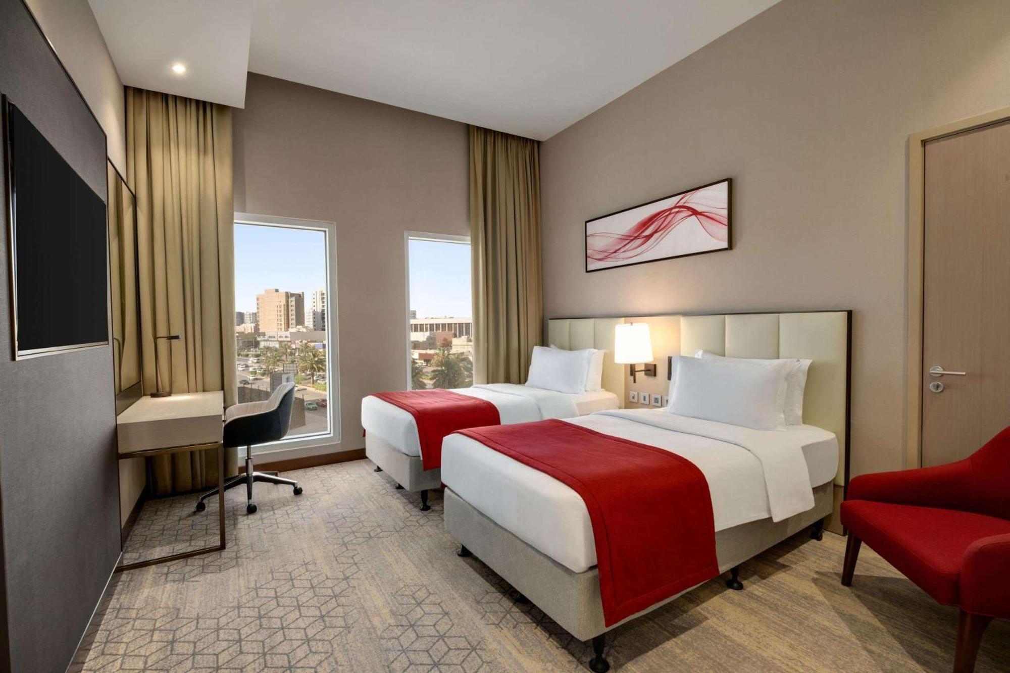 Ramada By Wyndham Riyadh King Fahd Road Kültér fotó
